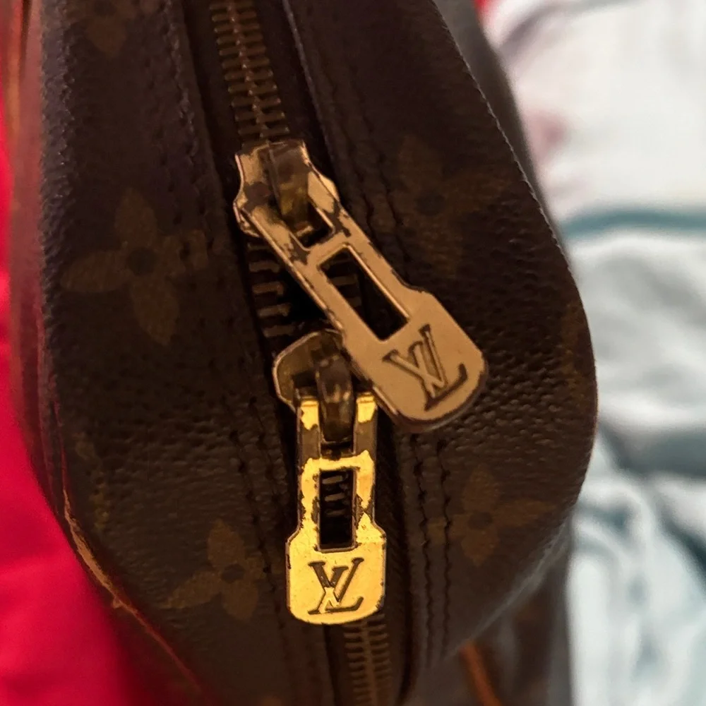 Louis Vuitton Dark Brown Monogram Briefcase Document Porte- Unisex -Asis